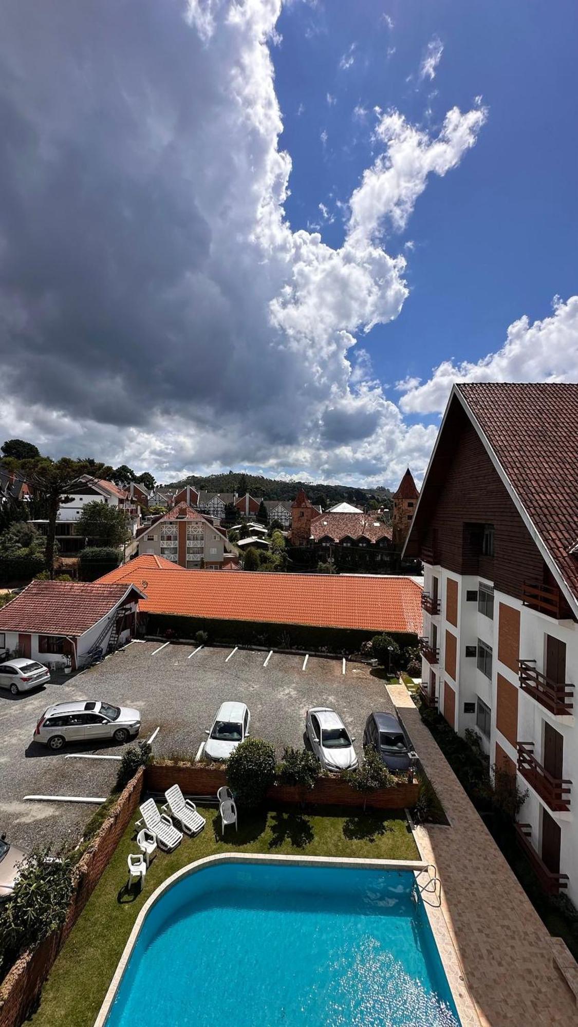 Saint Moritz, Ape Pratico E Confortavel Apartamento Campos do Jordão